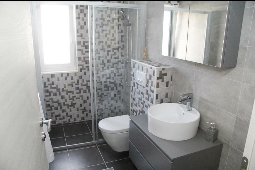 Apartman Ivana Biograd Na Moru Exterior foto